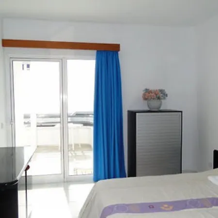 2 Bedroom Aprt Ocean View 公寓 *