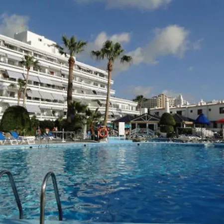 شقة 2 Bedroom Aprt Ocean View *